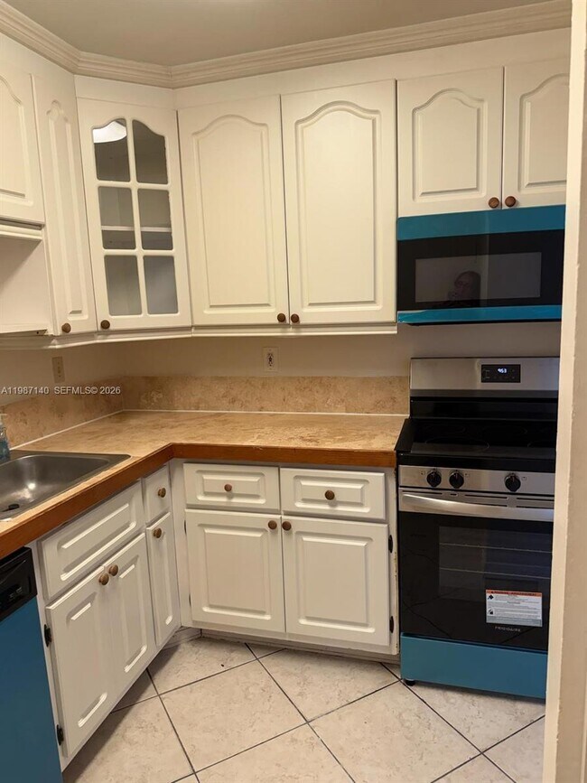 Photo - 7477 SW 82nd St Unit C112