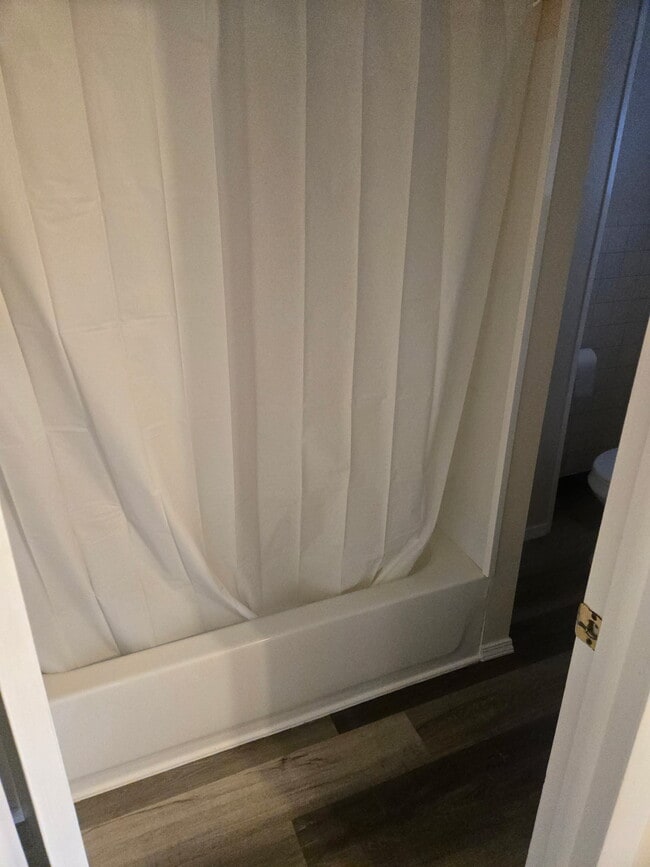 Photo - 418 N Center St Unit B