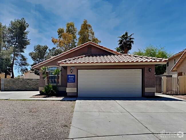 Building Photo - 5565 E Cy Young Dr Rental