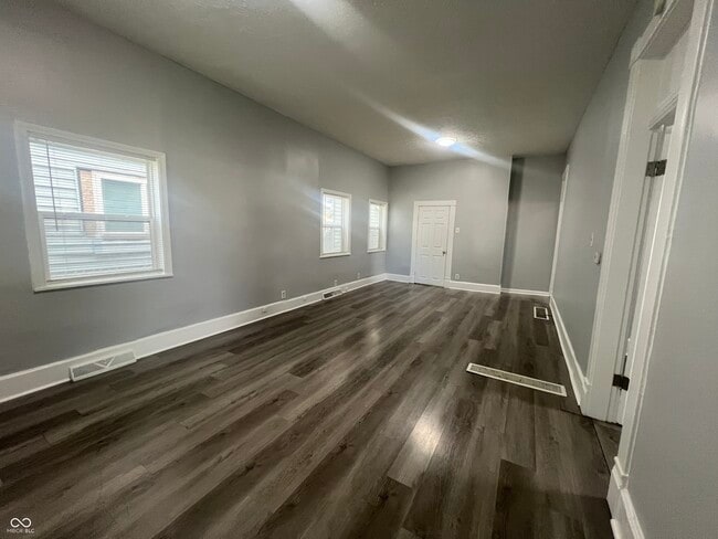 Photo - 972 N Belleview Pl