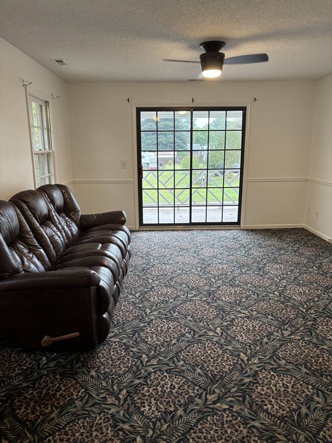 Building Photo - 408 W Harnett St Rental