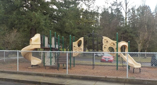 Photo - Stonebrook Apartments