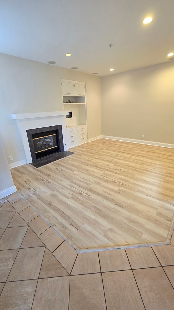 Photo - Orange 3 Bed, 2.5 Bath Townhouse for Lease - Cambridge Community