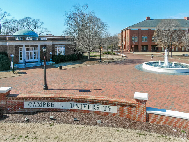 University Park at Campbell University - University Park at Campbell University Apartments