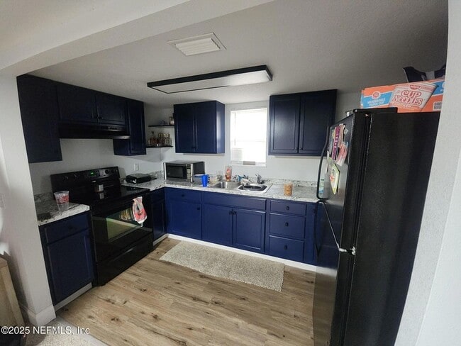 Photo - 403 Highland Ave