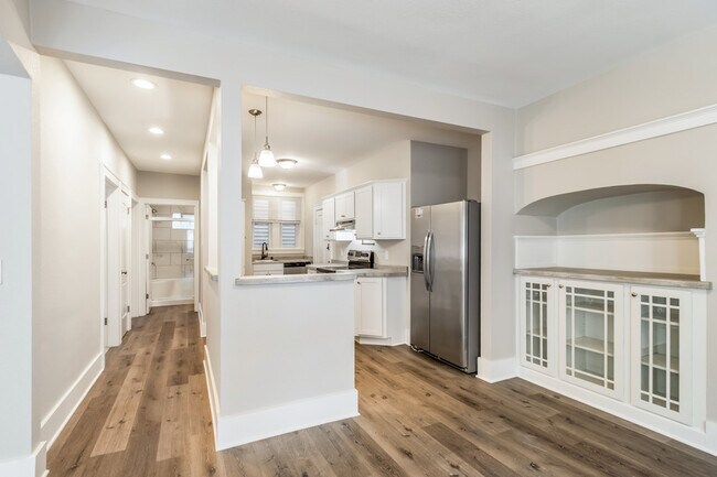 Photo - 834 N 70th St Unit 834