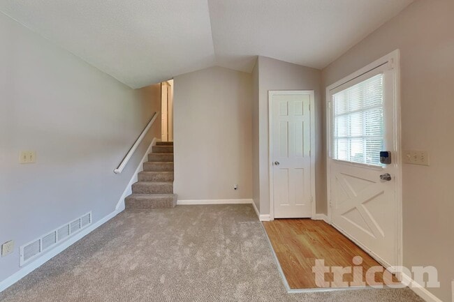 Photo - 1202 Holly Hills Dr SW
