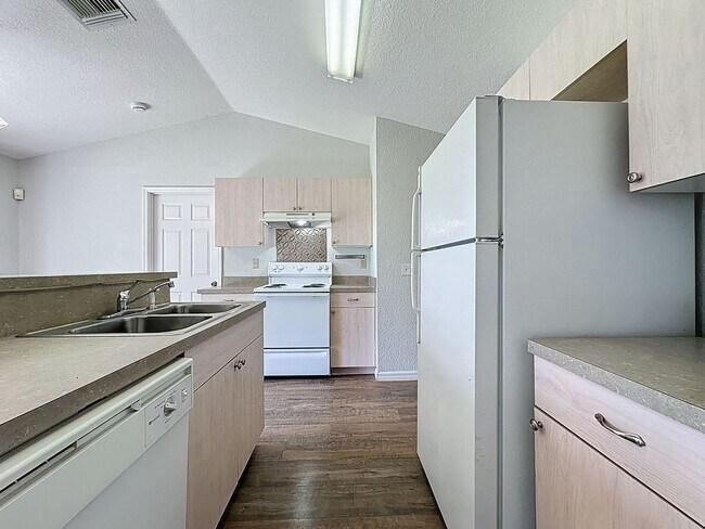 Photo - Single Family Home in Village 7 Poinciana