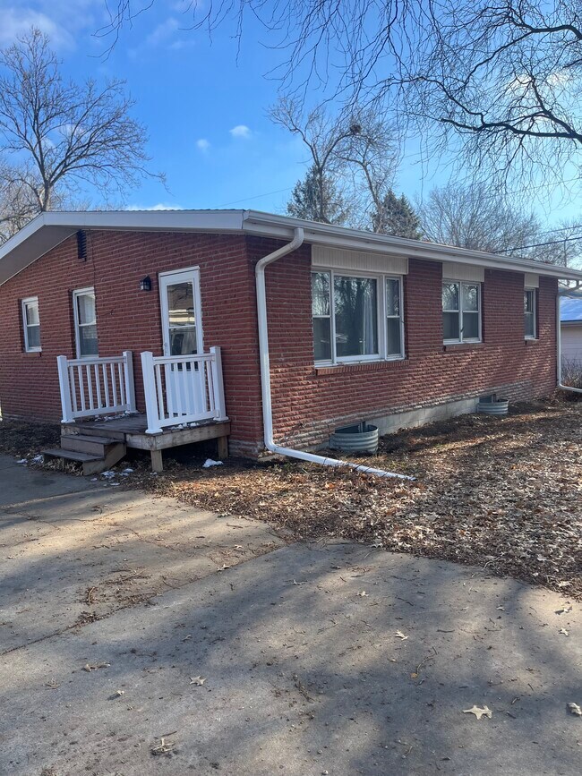 Photo - 1330 N 70th St House