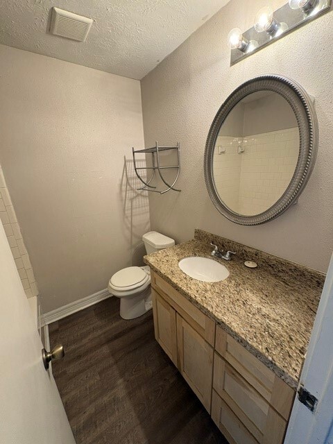 3310 Ashwyne Ct
