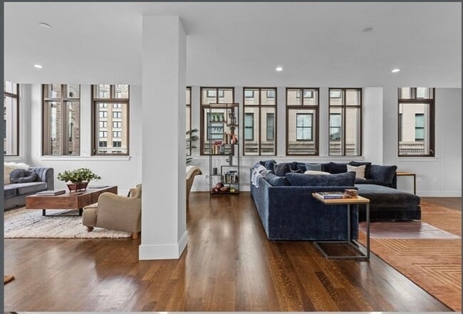 Photo - 108-110 Arlington St Unidad PH