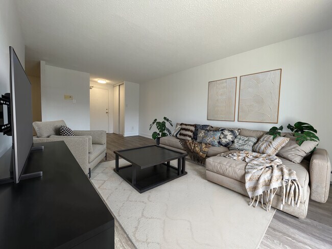 Photo - 121-127 Dudhope Ave