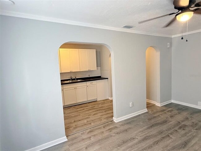 Photo - 776 27th Ave N