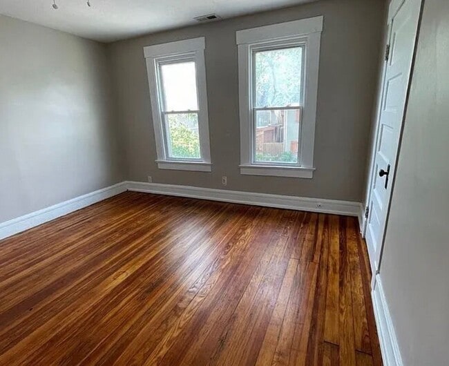 Photo - 1534 E Ohio St