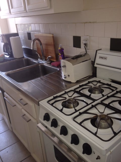 Photo - 4266 Melrose Ave Unidad 26