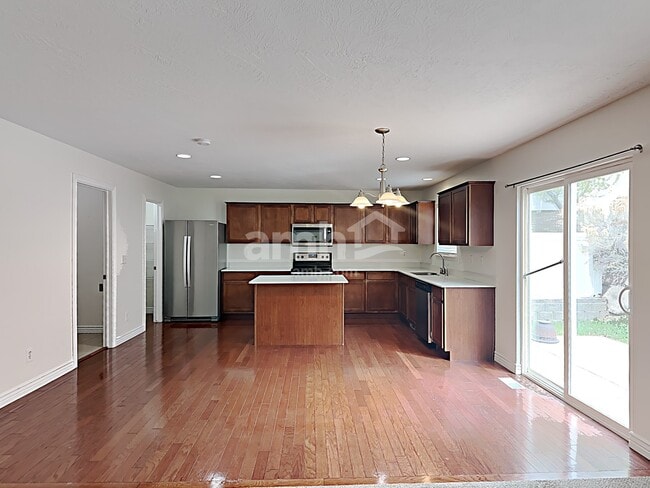 Photo - 10454 Sugarloaf Dr