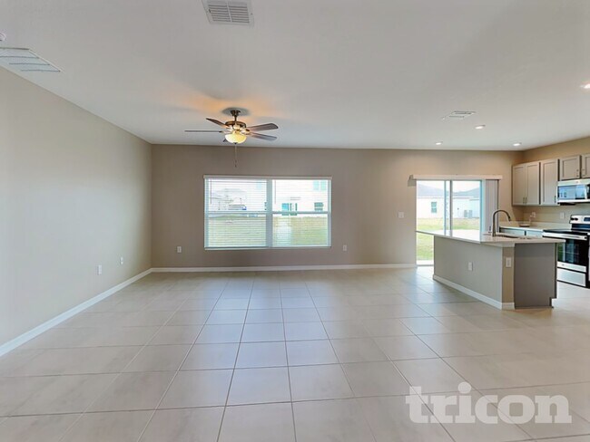 Photo - 212 Garnet Ave