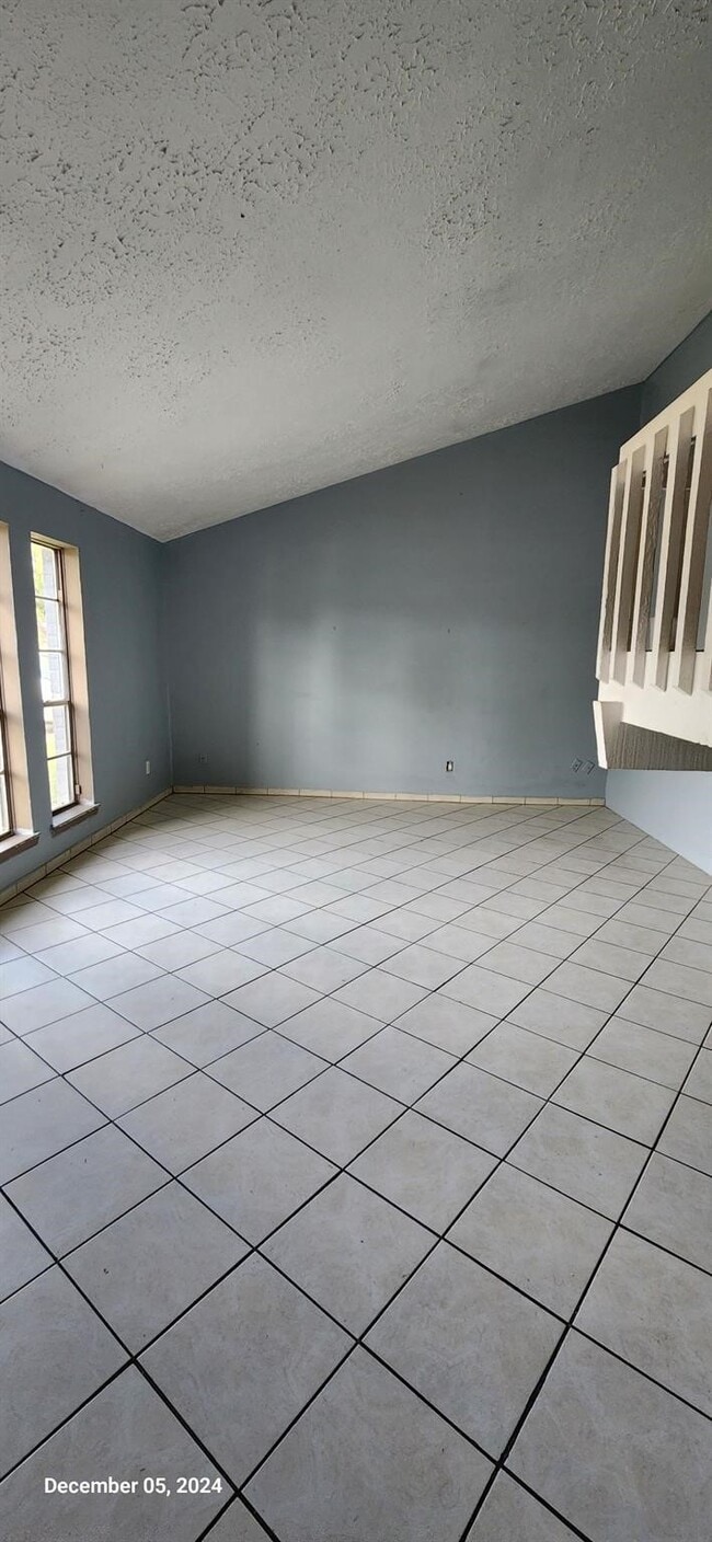 Photo - 7807 Lamppost Ct