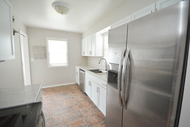 Photo - Impeccable updated home just blocks from downtown!