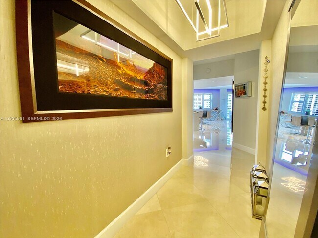 Photo - 19900 E Country Club Dr Unidad 1220