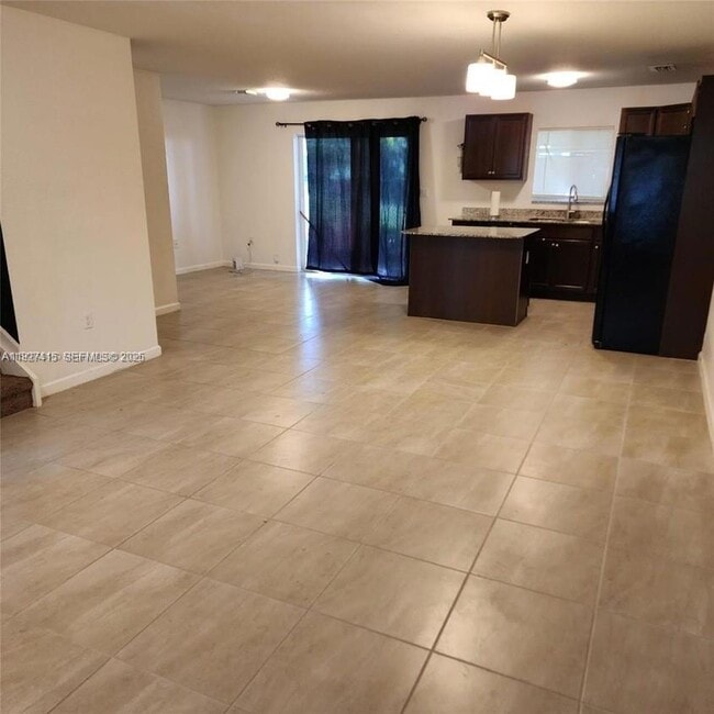 Photo - 5331 SW 13th Ct