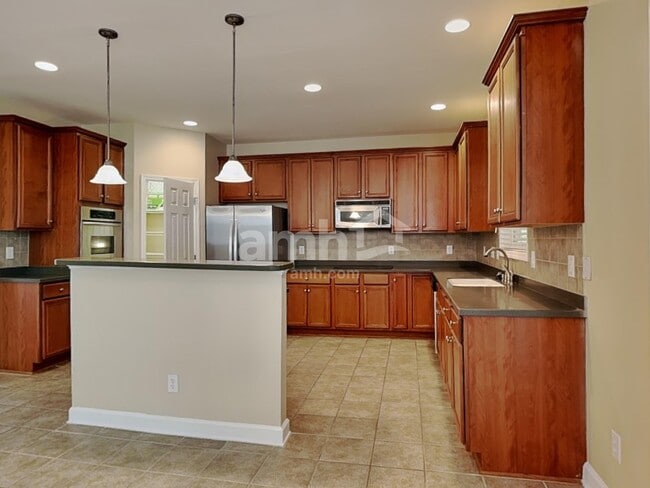 Photo - 9413 Philbeck Ln