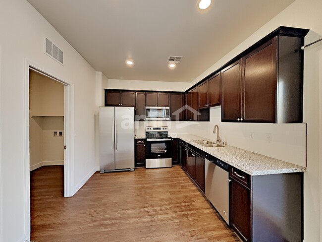 Photo - 1518 Golden Hour Ave