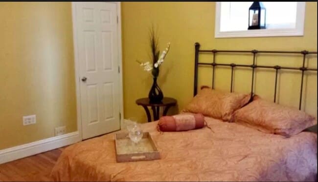 Photo - 4122-4124 S. Grand Unit 4124
