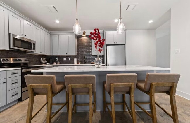 Photo - FOR RENT in LAFAYETTE!