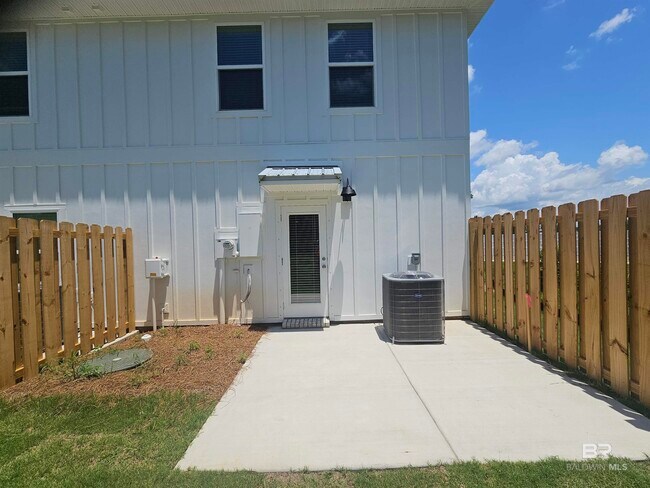 Photo - 4156 Lost Bay Dr