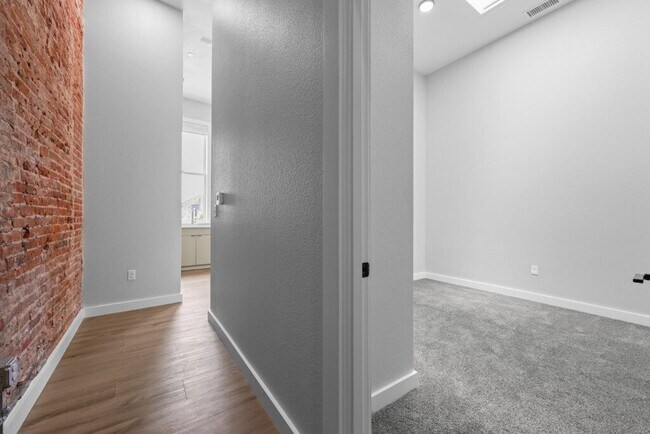 The Avenue Lofts Golden