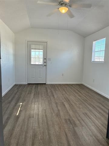 Photo - 304 Carson Cir