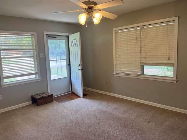 Photo - 1002 Fowlkes St