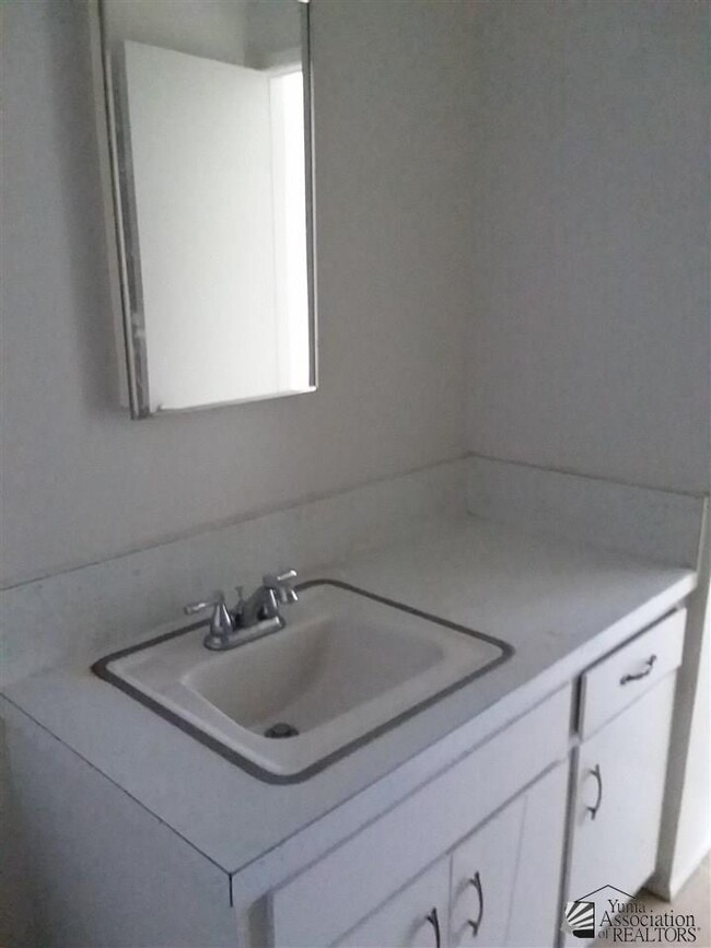 Photo - 2880 S 1st Ave Unit D