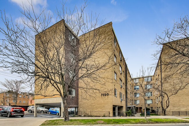 Photo - 7320 N Rogers Ave Condo Unit 412