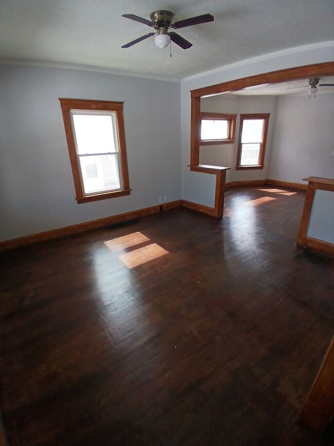 Photo - 1516 Price St