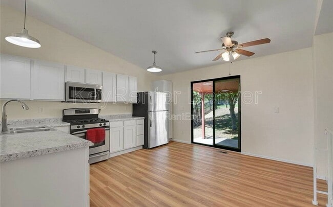 Photo - 7421 Harlan Way