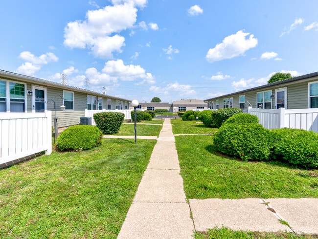 Barbara Lane Apartments - Barbara Lane Apartments