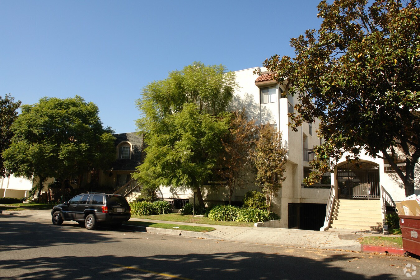 Photo - 401 W Dryden St