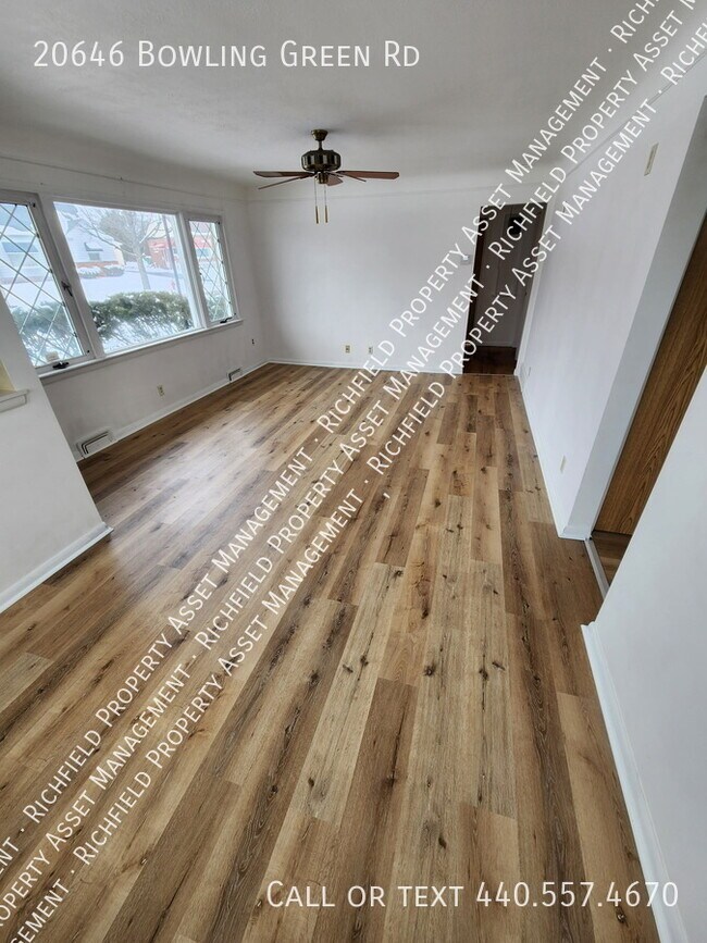 Photo - 20646 Bowling Green Rd