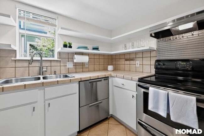 Photo - 2104 Cullen Ave Unit 202