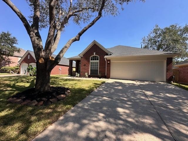 Building Photo - 5998456049 A