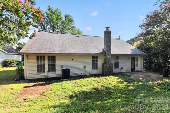 Photo - 3411 Pondridge Ct