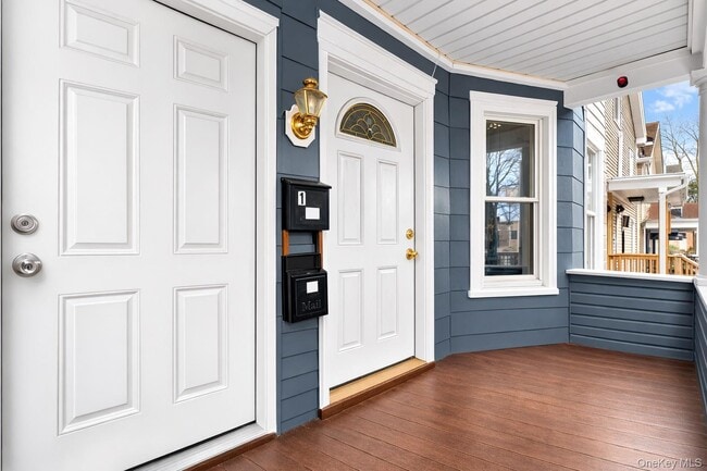 Photo - 148 Winnikee Ave Unidad 2