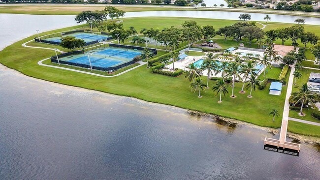 Building Photo - 7787 Springfield Lake Dr