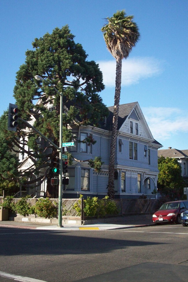 Photo - 448 Foothill Blvd Unidad -