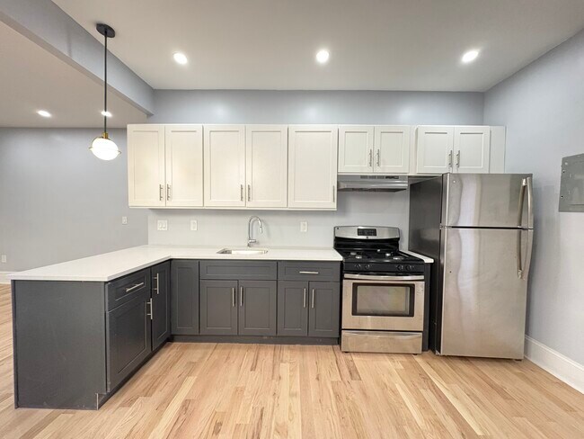 81 Bostwick Ave 3L - 76A Bostwick Ave