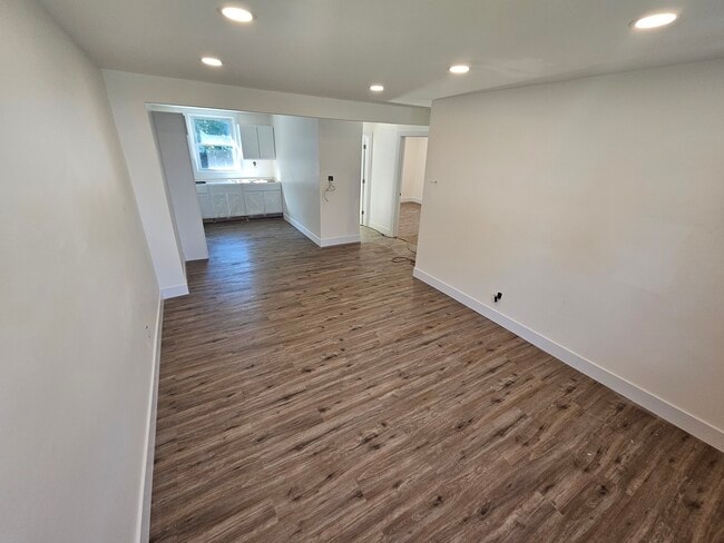 28 Vernon Unit 1 Actual Living Room/Kitchen
