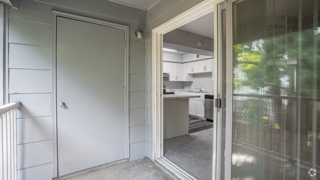 2BR,2BA,-1155SF, The Wesleyan