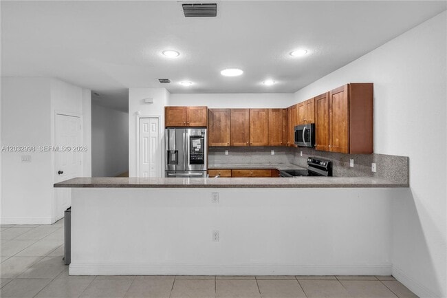 Photo - 9925 NW 10th St